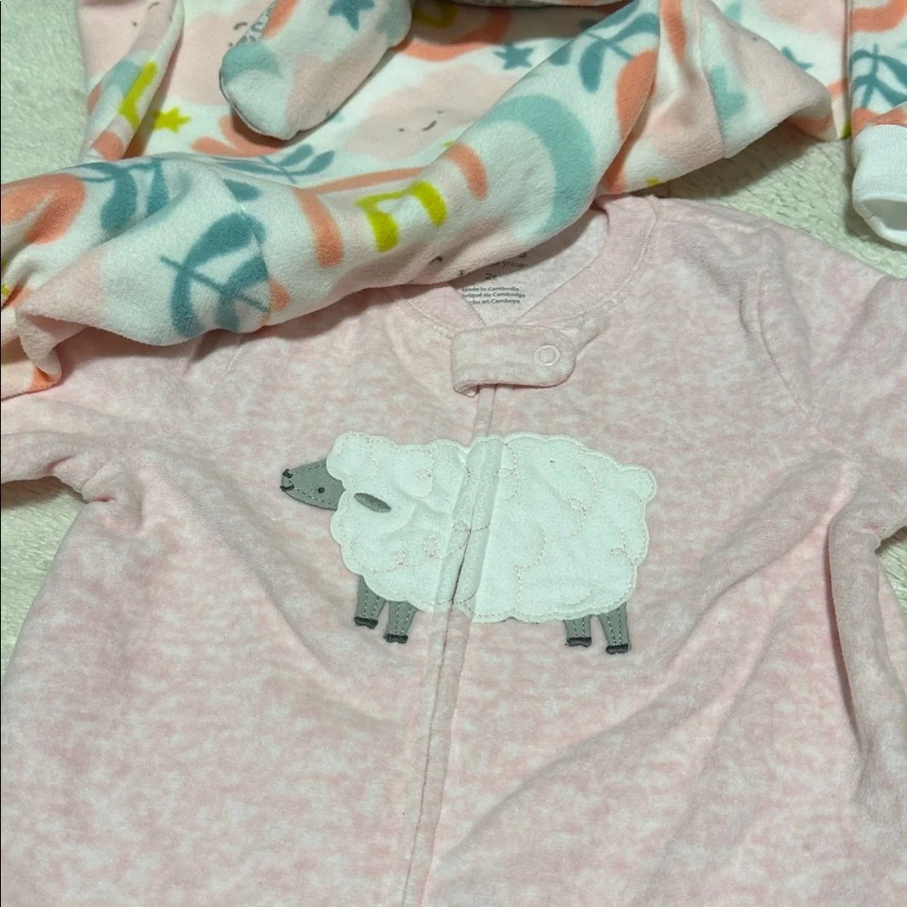 Carters | size 2T | 2 set onsies